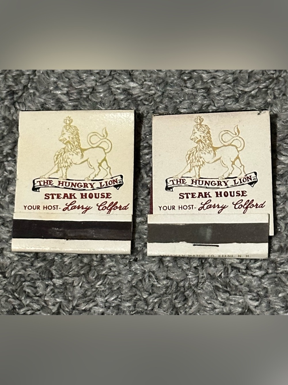 Lot of 2 Vintage Matchbook The Hungry Lion Steakhouse Keene NH Hampshire Colford